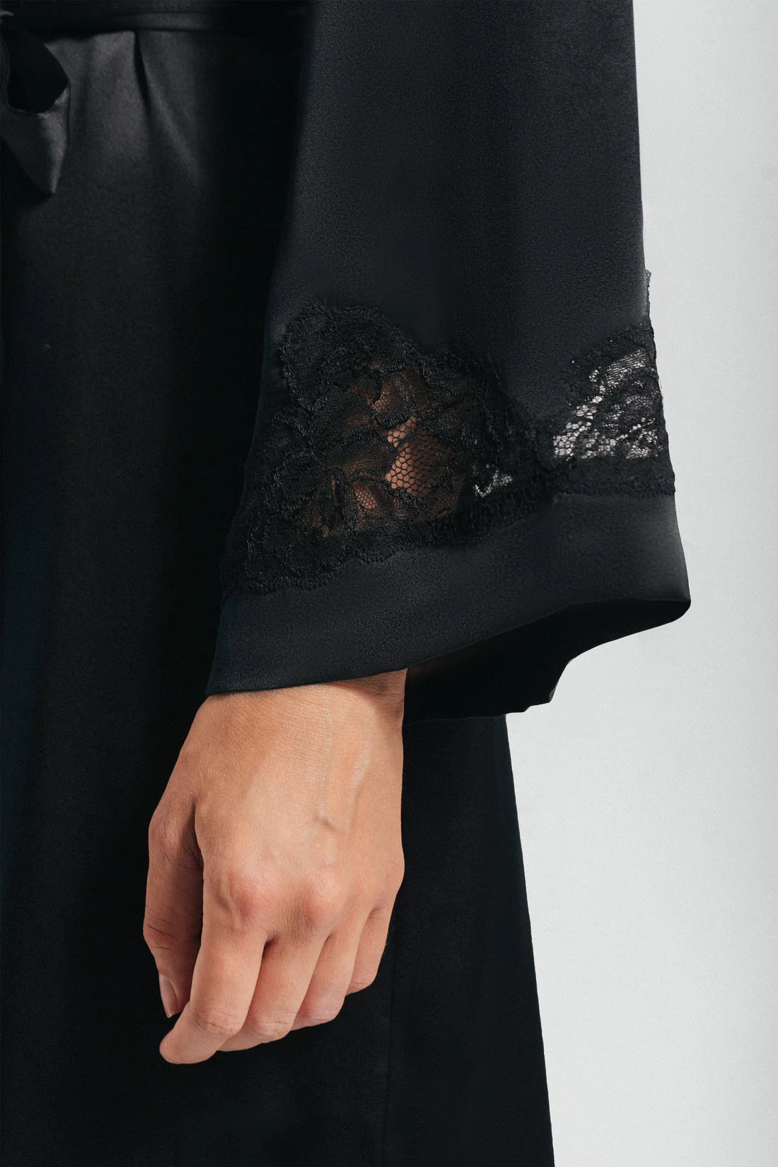 NK IMODE - Morgan Iconic Lace Silk Short Robe Black - Bambolina’s Boutique
